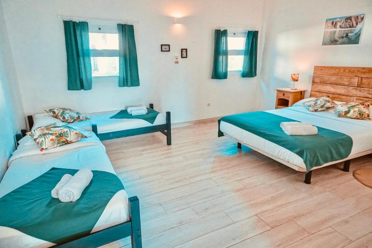 Oasis Backpackers Hostel Sintra Surf Colares Eksteriør billede