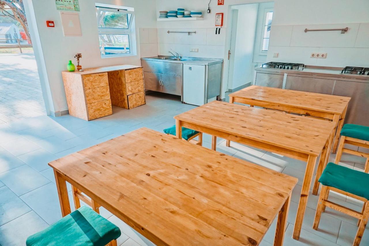 Oasis Backpackers Hostel Sintra Surf Colares Eksteriør billede