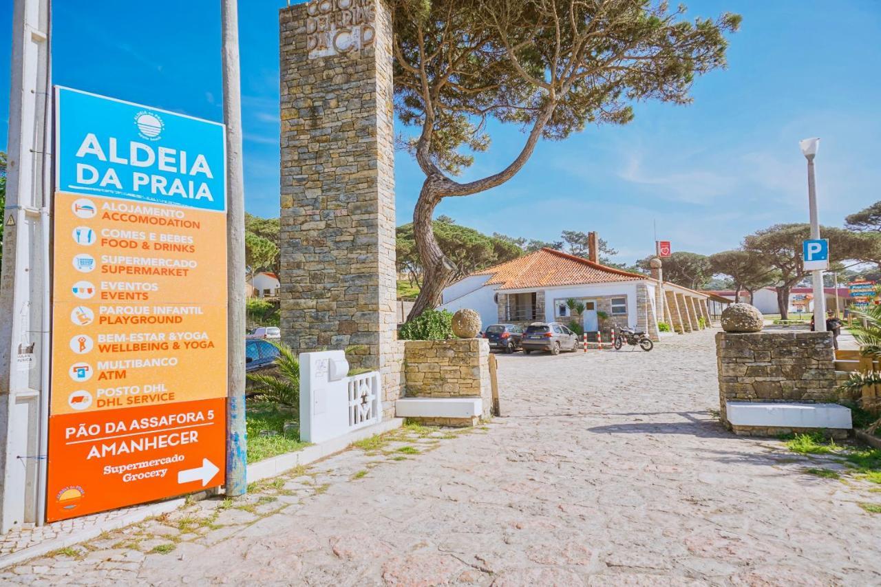 Oasis Backpackers Hostel Sintra Surf Colares Eksteriør billede